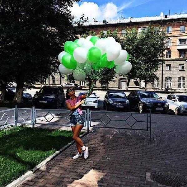 Облако из шаров «ЛЕТНЕЕ»